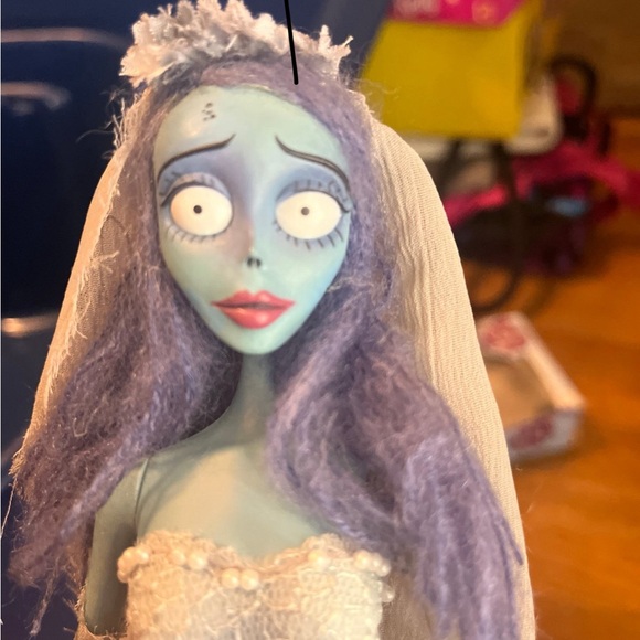 Corpse Bride Emily Doll - Picture 6 of 7